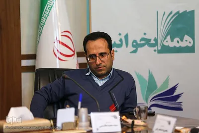 نشست «ادبیات خلاقانه و نوجوان امروز» در دفتر تبلیغات اسلامی اصفهان