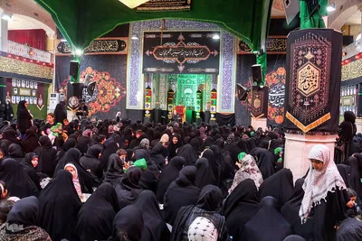 مراسم شیرخارگان حسینی در حسینیه اعظم زنجان