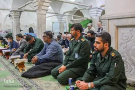 محفل انس با قرآن در مسجد تاریخی آقاباباخان شیراز