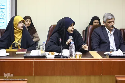 تجلیل از هنرمندان نمایشگاه نفس‌المطمئنه