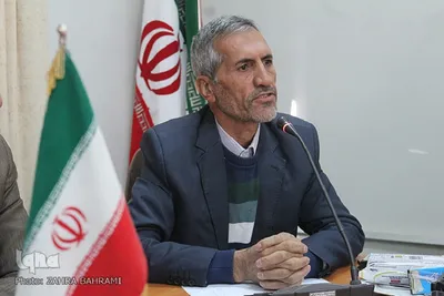 نشست صمیمی پیشکسوتان و قرآنیان در اراک