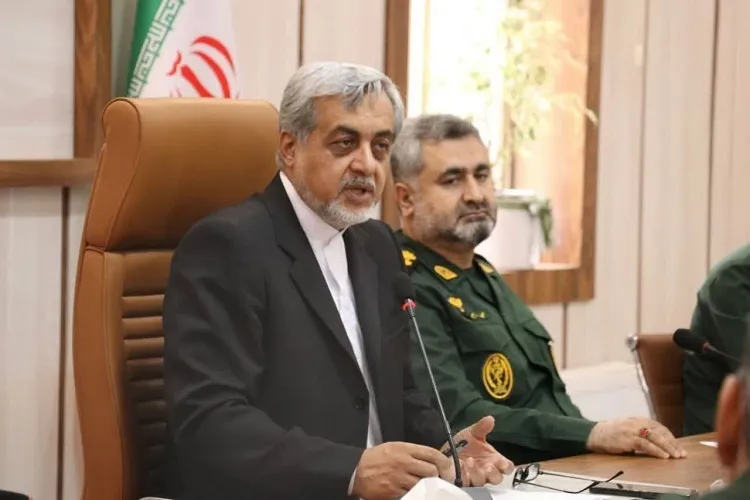 نقش محوری امام (ره) در پیروزی انقلاب را برای نسل جوان تبیین کنیم