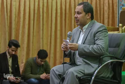 محفل ماهیانه هیئت دانشگاهیان بقیة‌الله الاعظم(عج) – اراک/عکاس:طاها نظیری