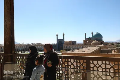 نقش جهان میزبان مسافران نوروزی نصف جهان