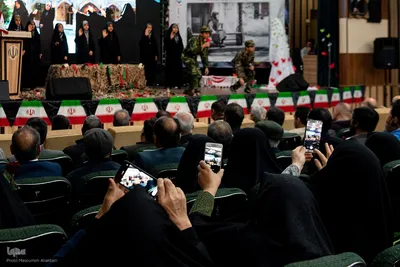 مراسم تکریم از مادران و همسران شهدا