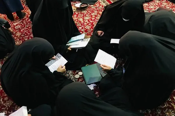 Center Offers Quranic Lessons to Above 30,000 Women Pilgrims During Arbaeen
