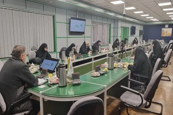 بررسی بازنمایی رسانه‌ای حضور بانوان در هیئت