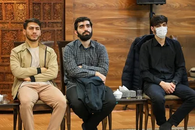 دیدار طلاب راه یافته به المپیاد کشوری با امام جمعه تبریز