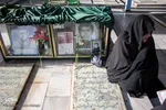 غبارروبی و عطرافشانی مزار شهدا با گل نرگس ـ بهبهان