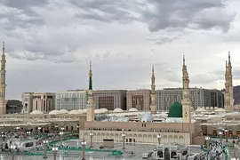 زائران بین‎المللی مدینه پیش از اعزام به مکه