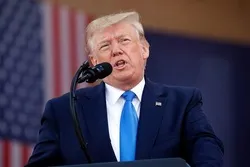 Trump Ya Ce Taliban Za Ta Fuskanci Munanan Hare-Haren Amurka