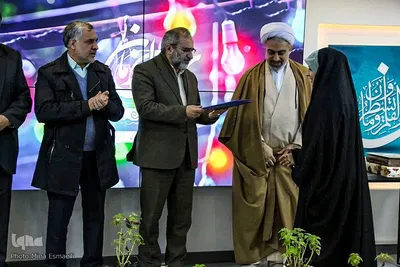 استقبال از رتبه اول رشته ترتیل مسابقات قرآن‎