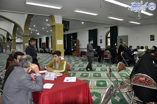 برگزاری میز خدمت هئیت رییسه دانشگاه مازندران ویژه دانشجویان