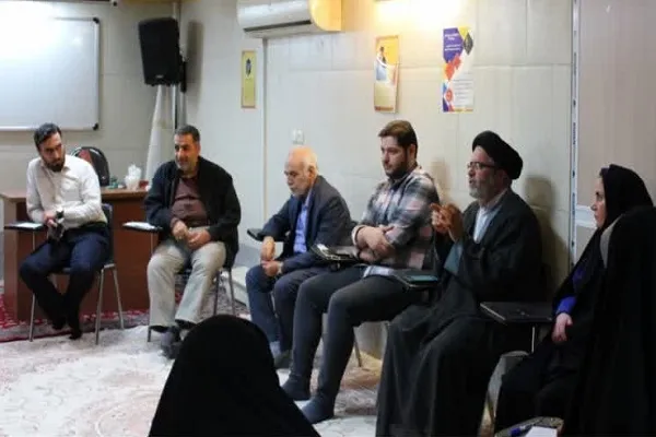 برگزاری هم‌اندیشی شورای مشاوران مرکز روانشناختی مهد قرآن اصفهان