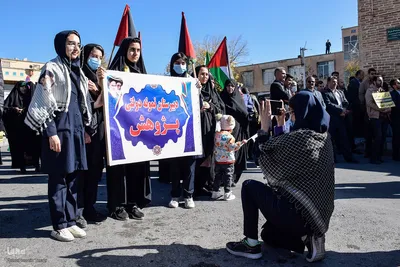 راهپیمایی مردمی حمایت از کودکان و زنان مظلوم غزه در چهارمحال و بختیاری