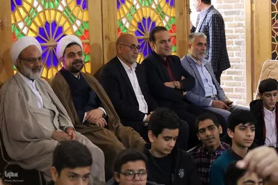 محفل انس با قرآن دانش آموزی در یزد‎