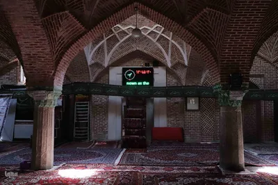 مسجد ۶۳ ستون تبریز
