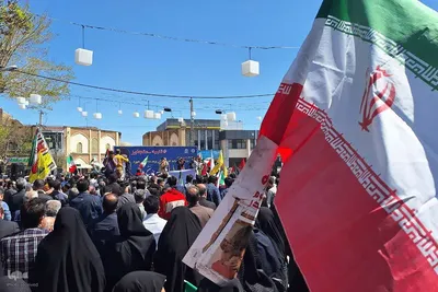 حمایت مردم اراک از حمله موشکی به اسرائیل