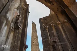 
افراشته فیروزه‌ای؛ مسجد تاریخانه‎‎ دامغان
