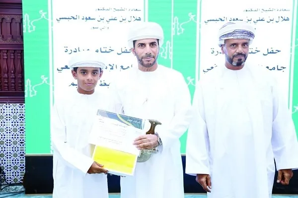 سلطنة عمان: 215 مشاركاً في مبادرة تحفيظ القرآن بصور