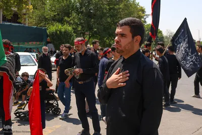 قافله عزاداری روز تاسوعا در اصفهان