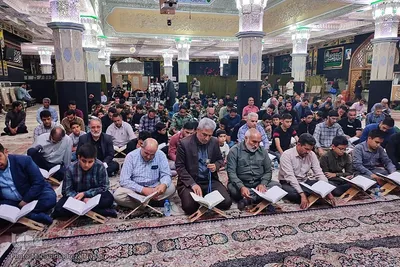 محفل انس با قرآن با تلاوت قاری بین‌المللی در بیرجند