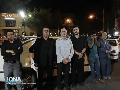 باران هم حریف تجمع مردم اهر در حمایت از مدافعان وطن و بیعت با رهبری