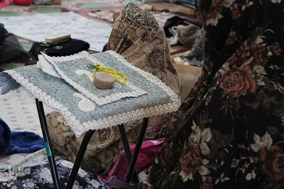 اعتکاف جوانان ملایر در مساجد در مراسم معنوی اعتکاف‎‎