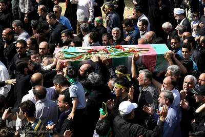 تشییع شهید گمنام در سوهانک تهران