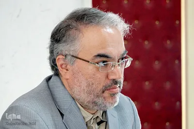 نشست تخصصی «تبیین شخصیت امام خمینی(ره)» در تبریز