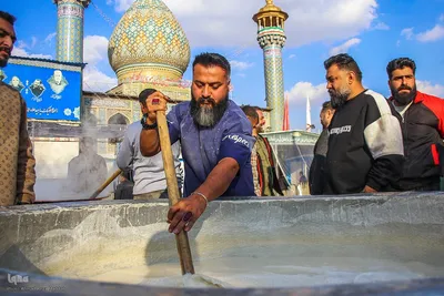 پخت ۱۵ تُن سمنو در شیراز