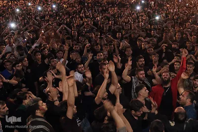 مراسم خیمه سوزان عصر عاشورا در میدان امام حسین(ع) تهران