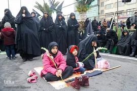 اجتماع عزاداران فاطمی در میدان هفت تیر تهران