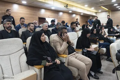 نشست تشریح برنامه‌های استان برای آیین بدرقه و تشییع آقای شهید ایران