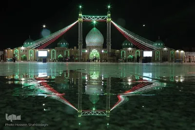 چراغانی مسجد جمکران در آستانه نیمه شعبان