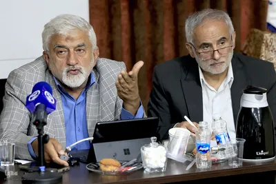 نشست بررسی نقش نهادهای علمی و تاب‌آوری اجتماعی در دوران پس از جنگ