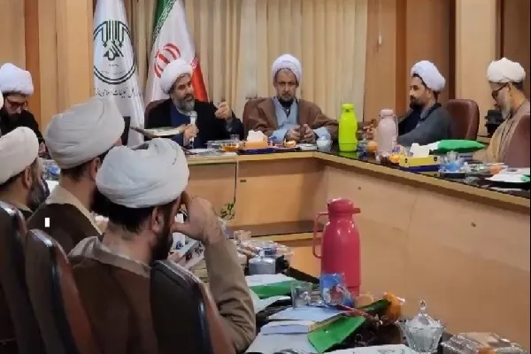 نشست تبیینی نهضت زندگی با آیه‌ها با حضور مجمع روحانیون انقلابی تبرستان + نماهنگ