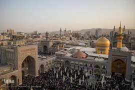 آیین سنتی اذن عزا در حرم مطهر رضوی