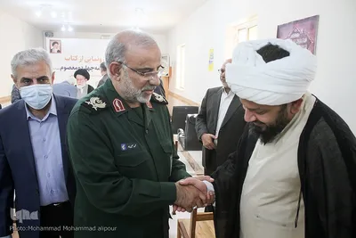 کتاب «شناسنامه چهارده معصوم(ع)» در اهواز رونمایی شد