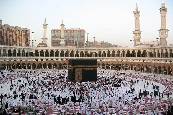 Natapos ang Pagpapanatili ng Kaabah Bago ang Hajj
