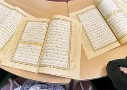 Des adolescentes non arabes qui récitent parfaitement le Coran