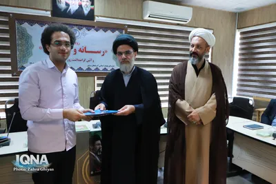 نشست صمیمی حجت‌الاسلام اصل نژاد با اصحاب رسانه در تبریز