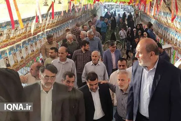 برپایی نمایشگاه جهاد و حماسه در بهشت سجاد(ع) شهر برازجان + عکس
