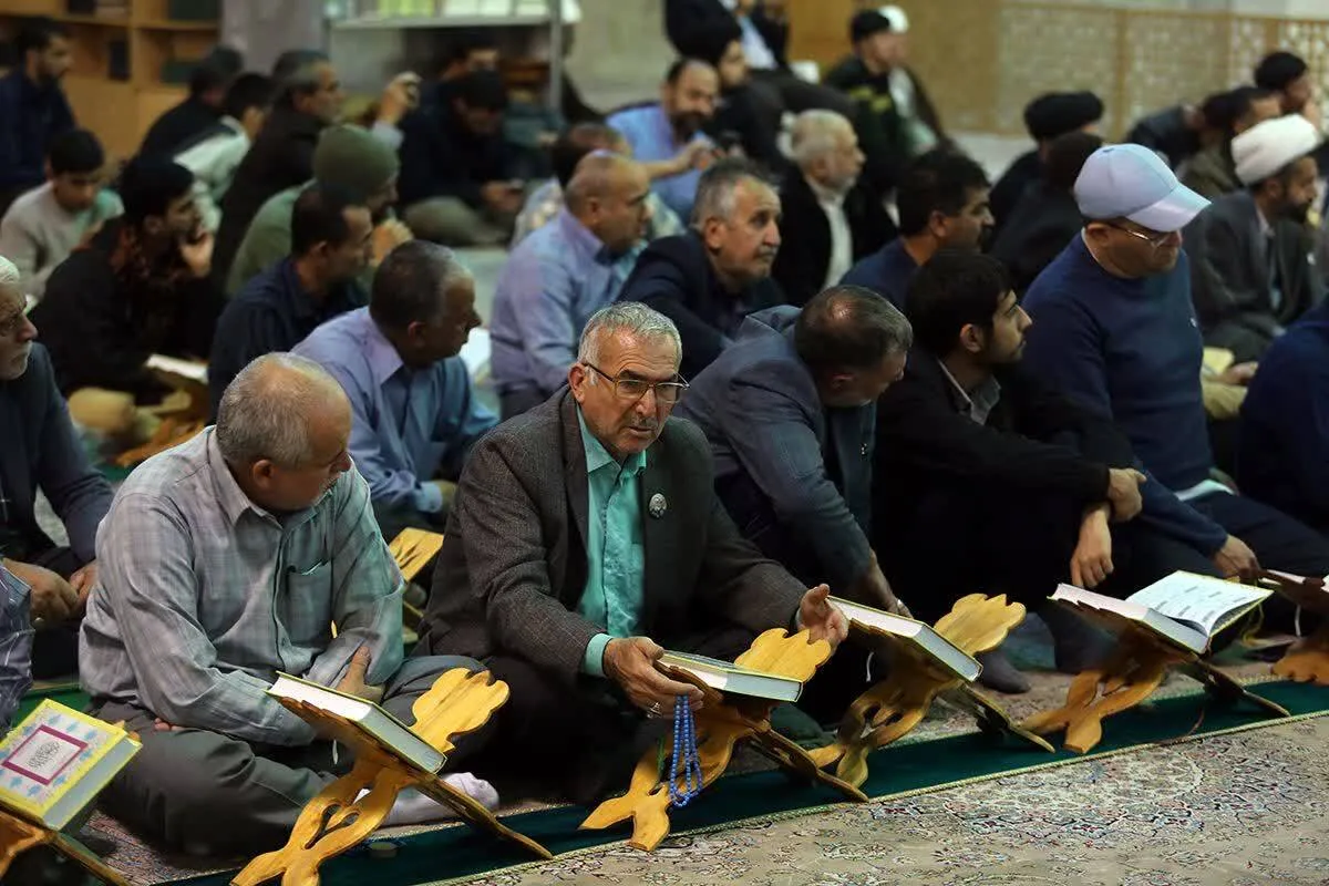 برگزاری محفل قرآنی گرامیداشت هفته بسیج در پیشوا