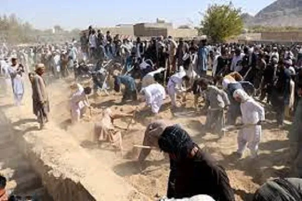 Afghanistan meratapi mangsa serangan Daesh