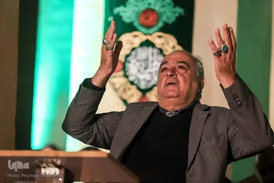 قرار بندگی؛ مناجات در مسجد جامع اصفهان