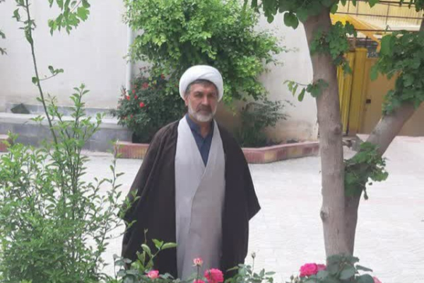 حجت‌الاسلام جلیل پادروند، معاون فرهنگی و اجتماعی اداره کل اوقاف و امور خیریه لرستان