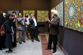 افتتاح نمایشگاه «آیینه‌ای به رویت آیات»