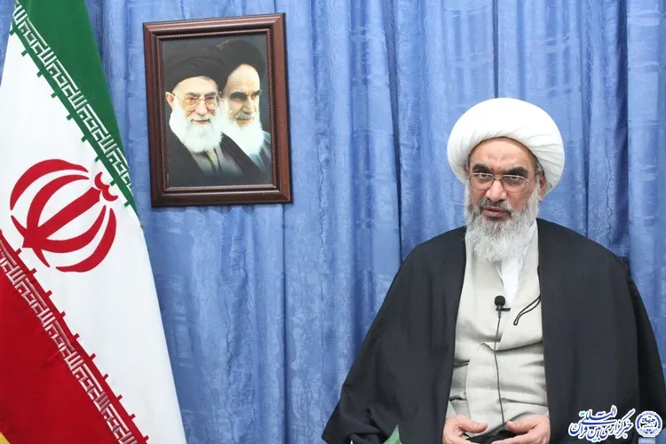 مساجد سنگر امن الهی در برابر فتنه‌های شیطانی است/ امضای میثاق‌نامه مسجد طراز اسلامی