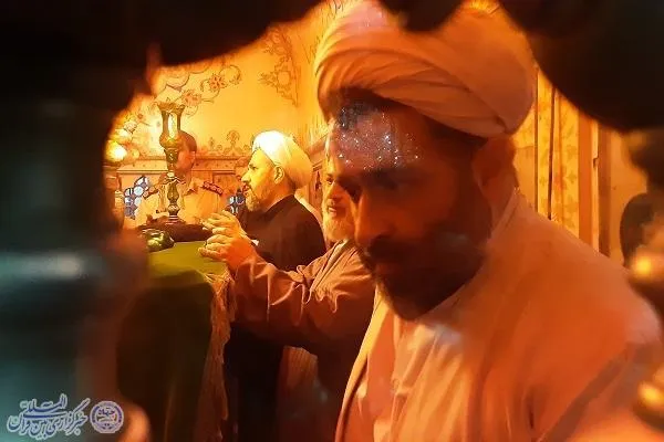 آیین غبارروبی آستان مقدس  امامزاده ابراهیم ع بابلسر همراه با تجلیل منتخبین متسابقین چهل و ششمین دوره مسابقات سراسری قرآن کریم